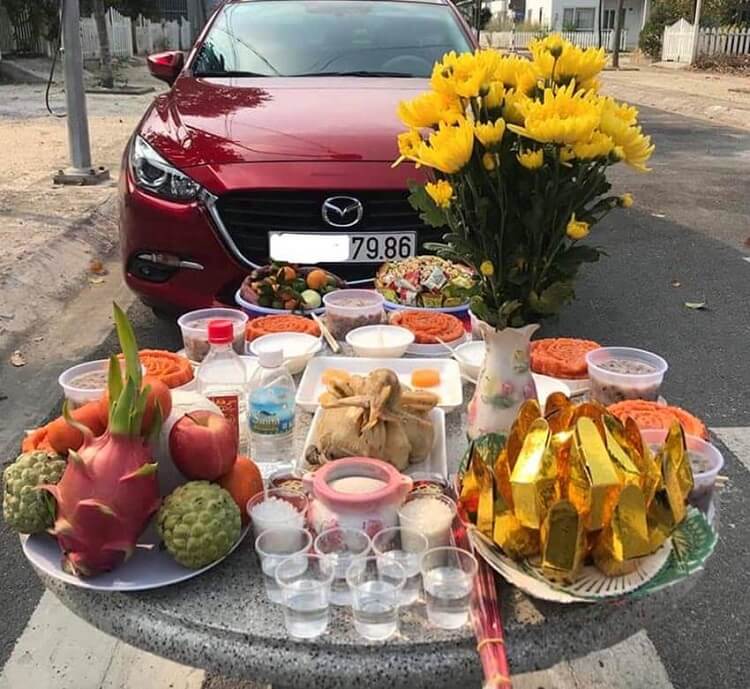 Lễ vật cúng xe mới mua Lễ vật cúng xe mới mua