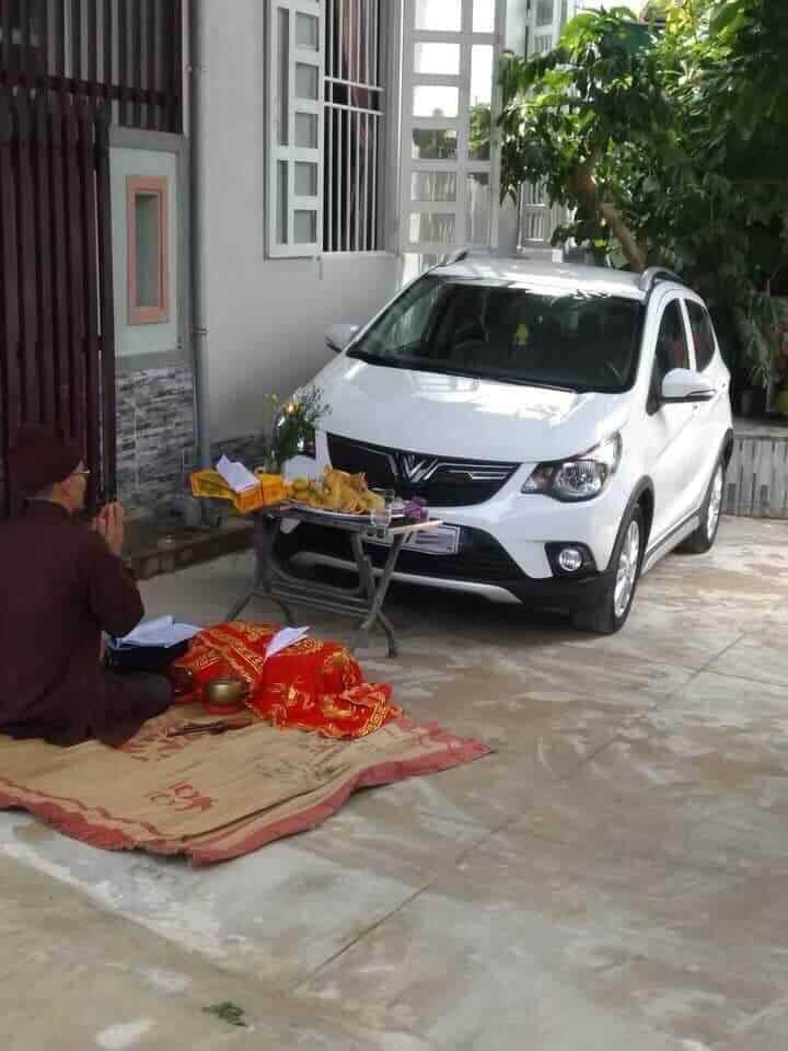 van khan cung xe