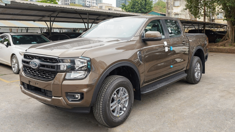 Ford Ranger màu nâu Ford Ranger màu nâu