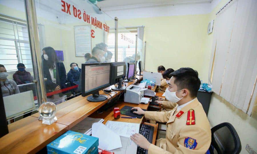 bien so xe dong nai 5 Bạn cần đến Công an huyện ở nơi đăng ký hộ khẩu thường trú để thực hiện đăng ký phương tiện