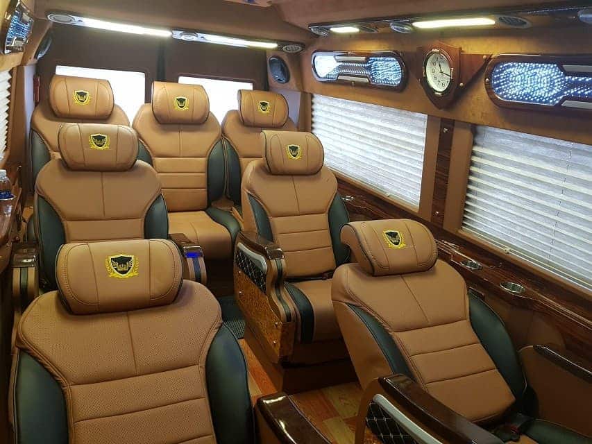 Nội thất xe 16 chỗ Limousine tại TPHCM Nội thất xe 16 chỗ Limousine tại TPHCM