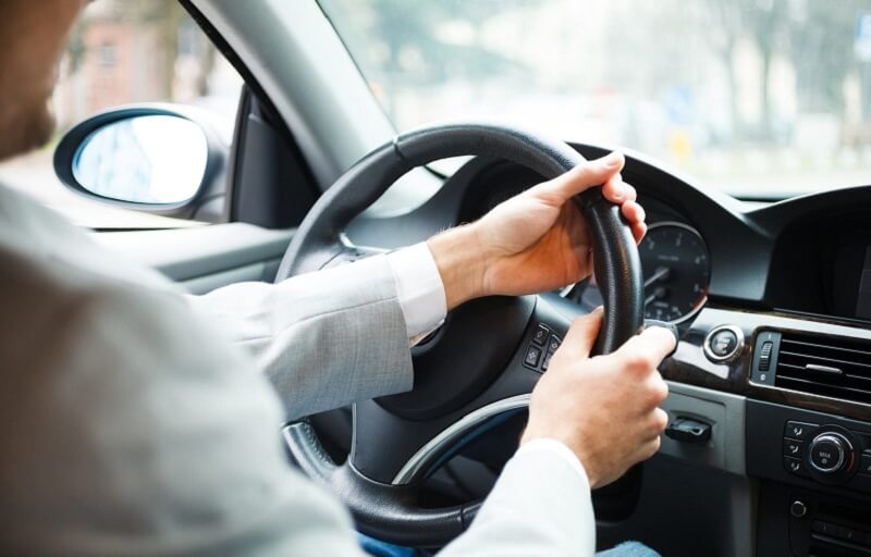 Tài xế lái xe chuyên nghiệp rất cần sử dụng bảo hiểm ô tô PVI Tài xế lái xe chuyên nghiệp rất cần sử dụng bảo hiểm ô tô PVI
