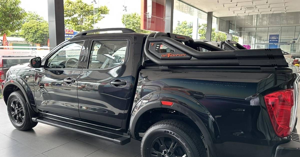 Giá thuê xe Nissan Navara tự lái theo ngày Giá thuê xe Nissan Navara tự lái theo ngày