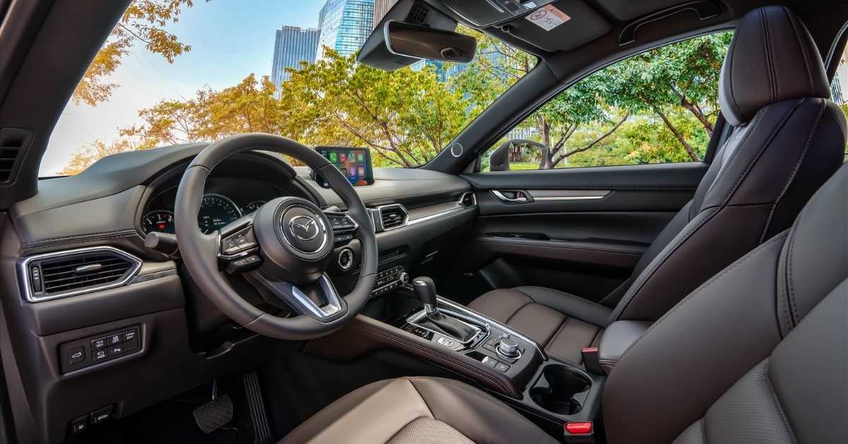 Xe Mazda CX5 với nội thất tiện nghi, sang trọng Xe Mazda CX5 với nội thất tiện nghi, sang trọng