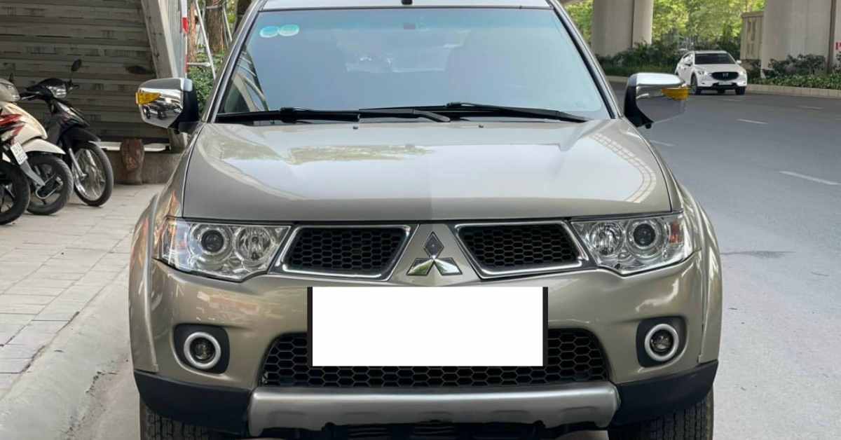 Giá thuê xe Mitsubishi Pajero Sport theo ngày Giá thuê xe Mitsubishi Pajero Sport theo ngày